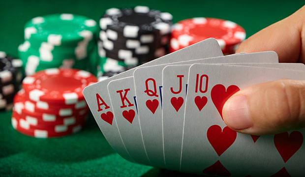 a menor combina莽茫o do jogo de poker